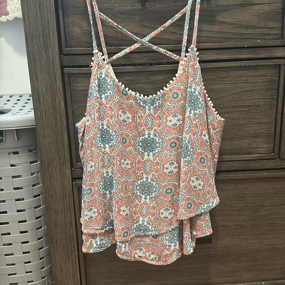 Paisley printed flowy crop top - Picture 1 of 3